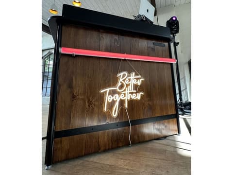 Humpter DJ Booth - Move WD – Veranstaltungstechnik im Mietpark von BeatSystem